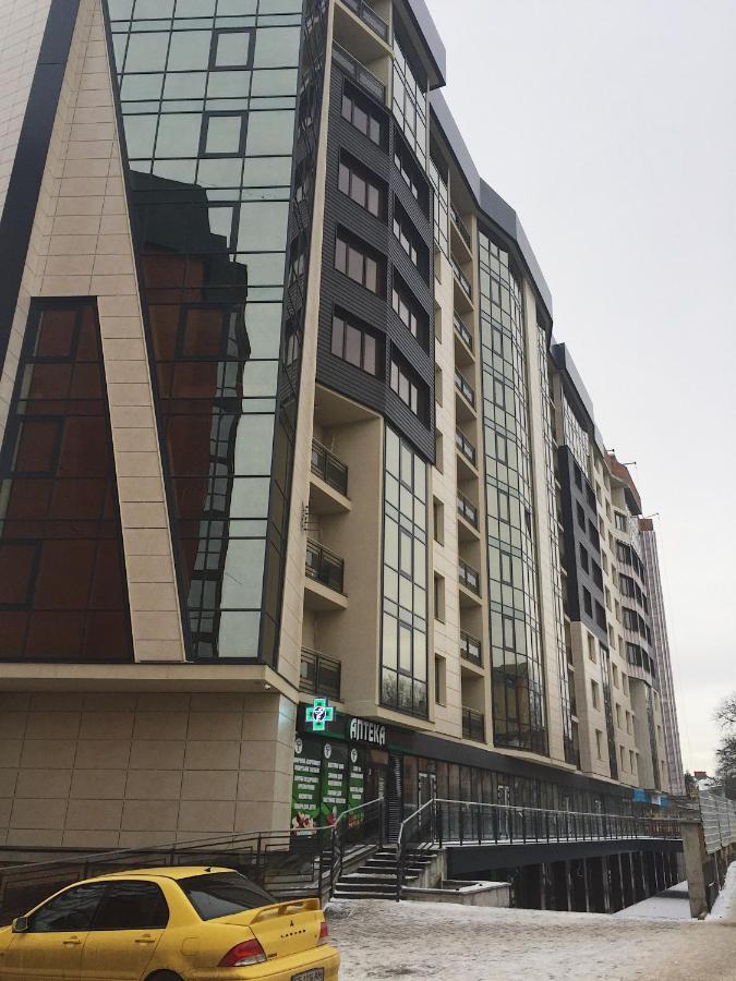 Апартаменти-Студія На Герцена Chernivtsi Exterior foto